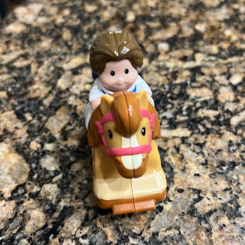 Princess Belle Riding Toy - Picture 3 of 9